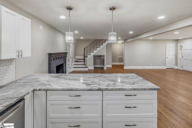 201 Rosemary Lane, Greenville, SC 29615