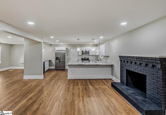 201 Rosemary Lane, Greenville, SC 29615