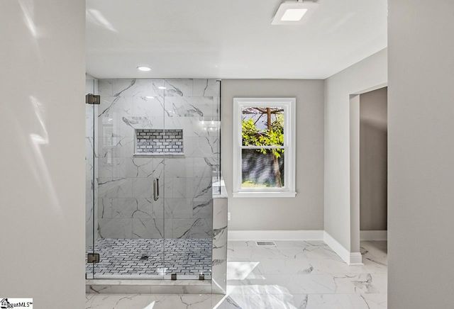 201 Rosemary Lane, Greenville, SC 29615