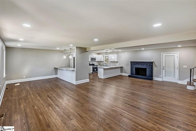 201 Rosemary Lane, Greenville, SC 29615