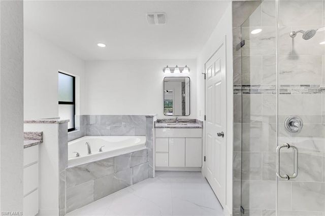 3201 35th ST W, Lehigh Acres, FL 33971