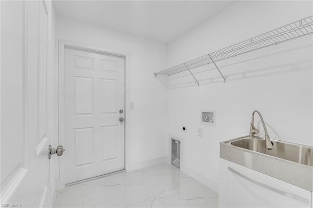 3201 35th ST W, Lehigh Acres, FL 33971