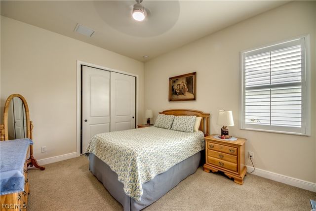 2736 Miracle PKWY, Cape Coral, FL 33914