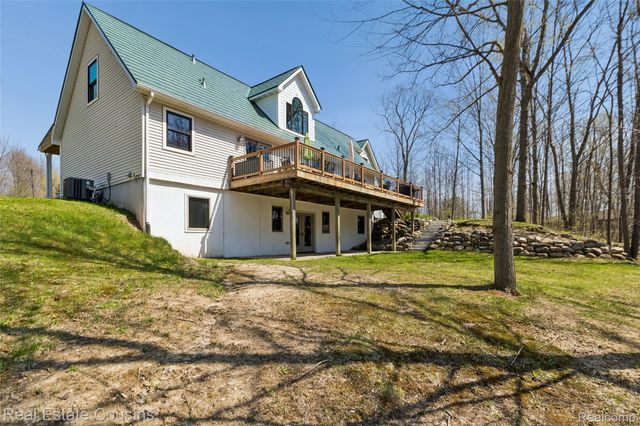 7249 Driftwood Drive, Deerfield Township, MI 48430