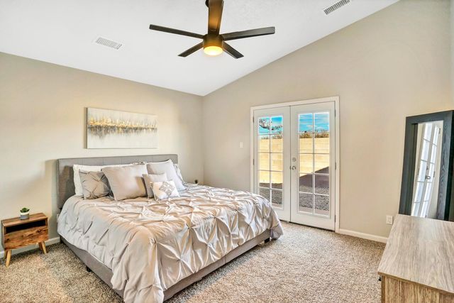 5216 Bogart Street NW, Albuquerque, NM 87120