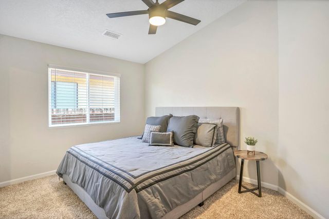 5216 Bogart Street NW, Albuquerque, NM 87120