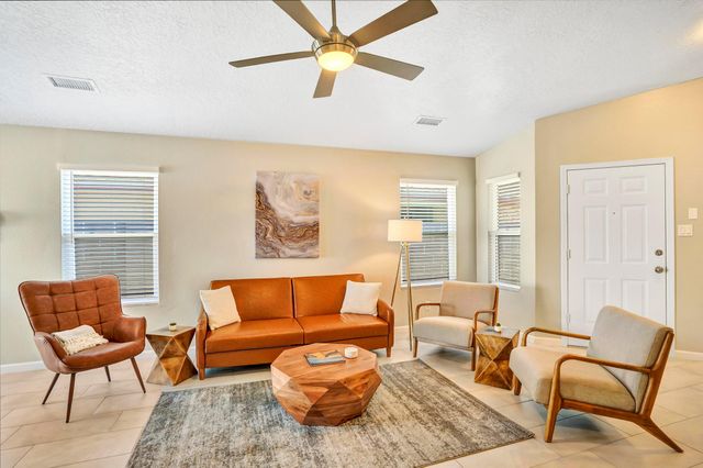 5216 Bogart Street NW, Albuquerque, NM 87120