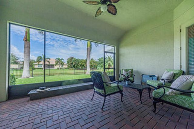 4250 Diamond Square, Vero Beach, FL 32967