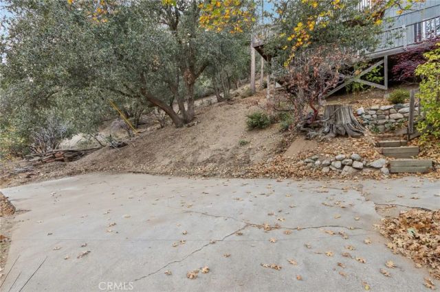 5866 Robin Oak Drive, Angelus Oaks, CA 92305