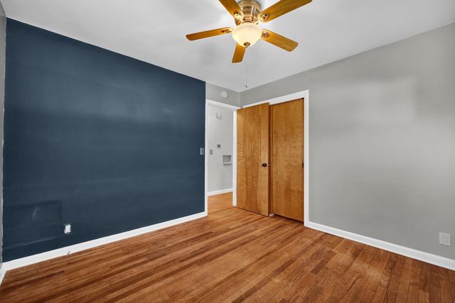 42 Harbord Drive, Bloomington, IL 61701