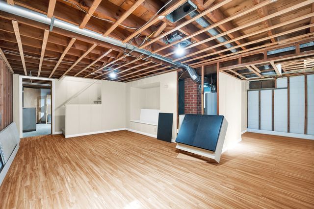 42 Harbord Drive, Bloomington, IL 61701