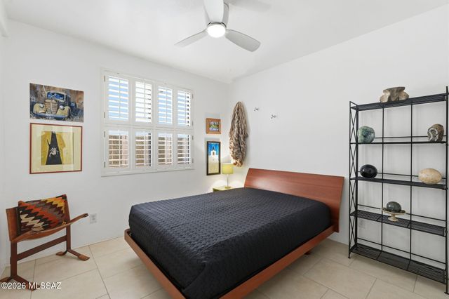 1361 E Sonoran Desert, Oro Valley, AZ 85737