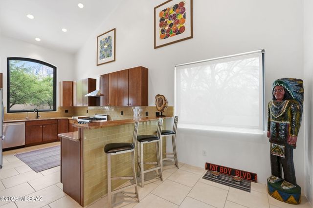 1361 E Sonoran Desert, Oro Valley, AZ 85737