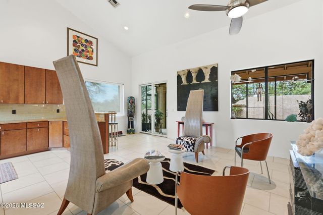 1361 E Sonoran Desert, Oro Valley, AZ 85737