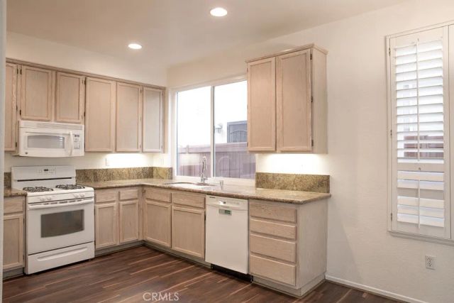9124 Camphor Tree Court, Corona, CA 92883