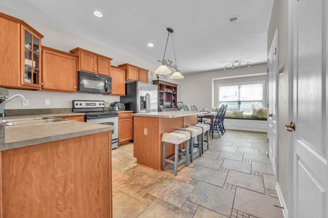 141 Turn Row Dr, Clarksville, TN 37043
