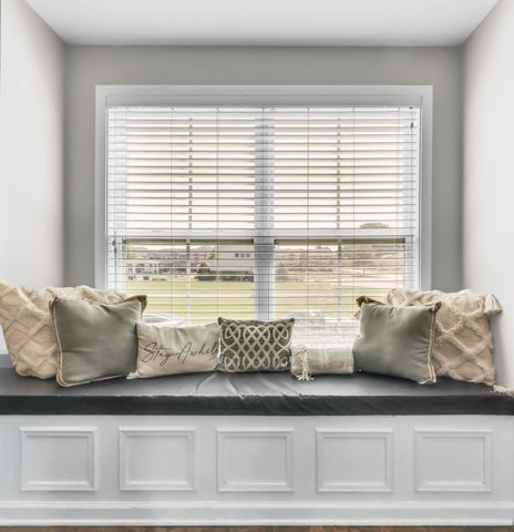 141 Turn Row Dr, Clarksville, TN 37043