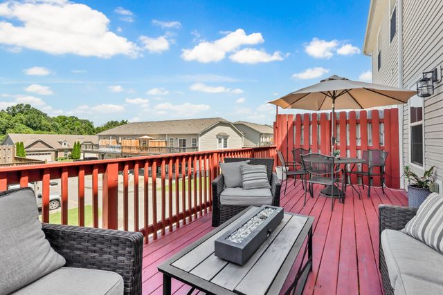 141 Turn Row Dr, Clarksville, TN 37043
