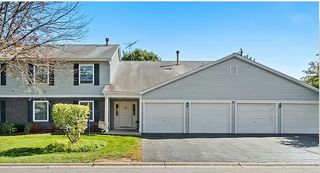 303 NEWPORT Lane D1, Bartlett, IL 60103