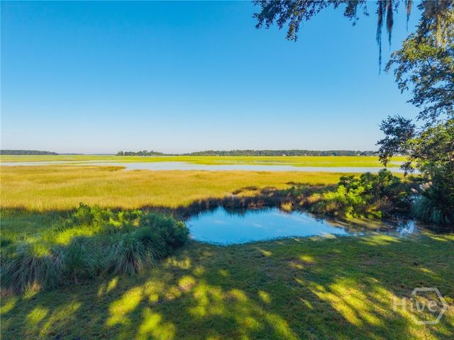 7 Westferry Court, Savannah, GA 31411