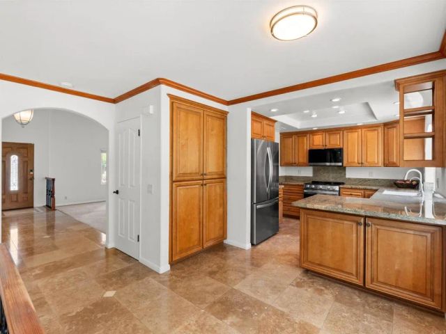 10661 Bernabe Drive, San Diego, CA 92129