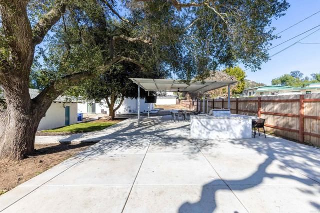 10292 Canyon Dr., Escondido, CA 92026
