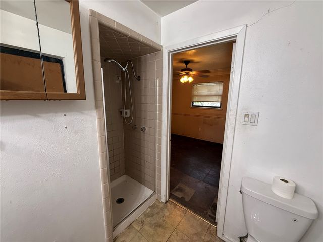 133 Jill Ann Drive, Burleson, TX 76028