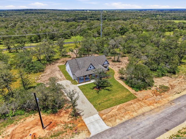108 Syrah St, La Vernia, TX 78121