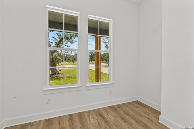 108 Syrah St, La Vernia, TX 78121