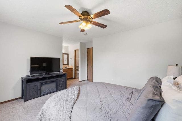 4201 E 33rd Ave, Spokane, WA 99223