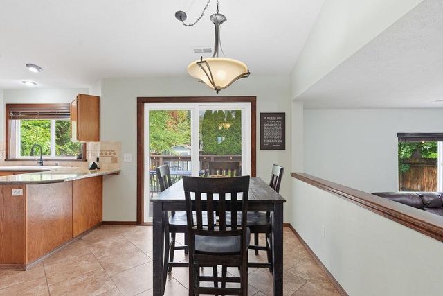 4201 E 33rd Ave, Spokane, WA 99223