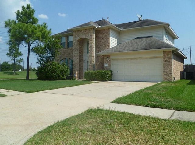 8974 Green Castle Way, Houston, TX 77095