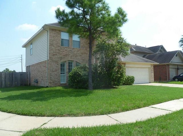 8974 Green Castle Way, Houston, TX 77095