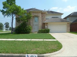 8974 Green Castle Way, Houston, TX 77095