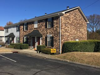 229 Edgewood Dr, Hendersonville, TN 37075