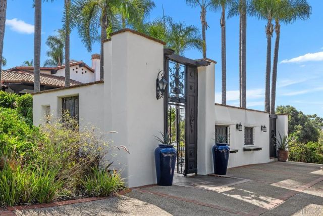 17507 Los Morros, Rancho Santa Fe, CA 92067