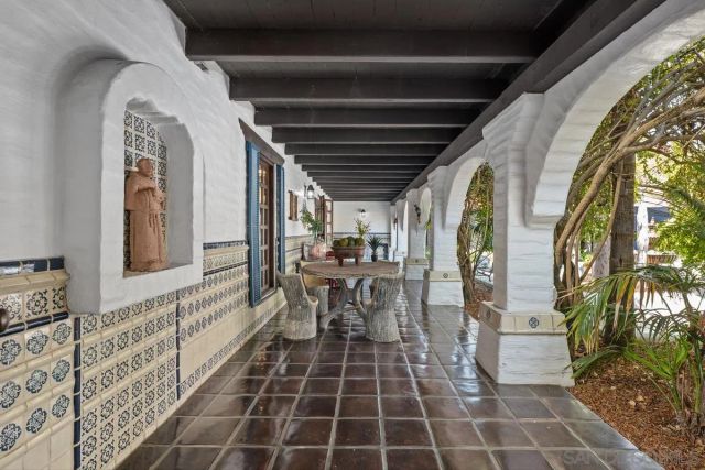 17507 Los Morros, Rancho Santa Fe, CA 92067