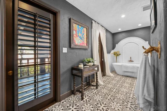 17507 Los Morros, Rancho Santa Fe, CA 92067