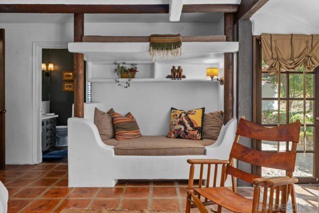 17507 Los Morros, Rancho Santa Fe, CA 92067