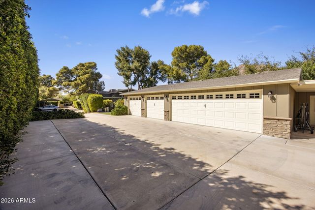 4413 N CAMINO ALLENADA --, Phoenix, AZ 85018