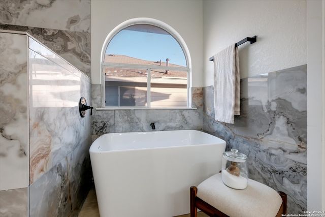 8907 Imperial Cross, Helotes, TX 78023