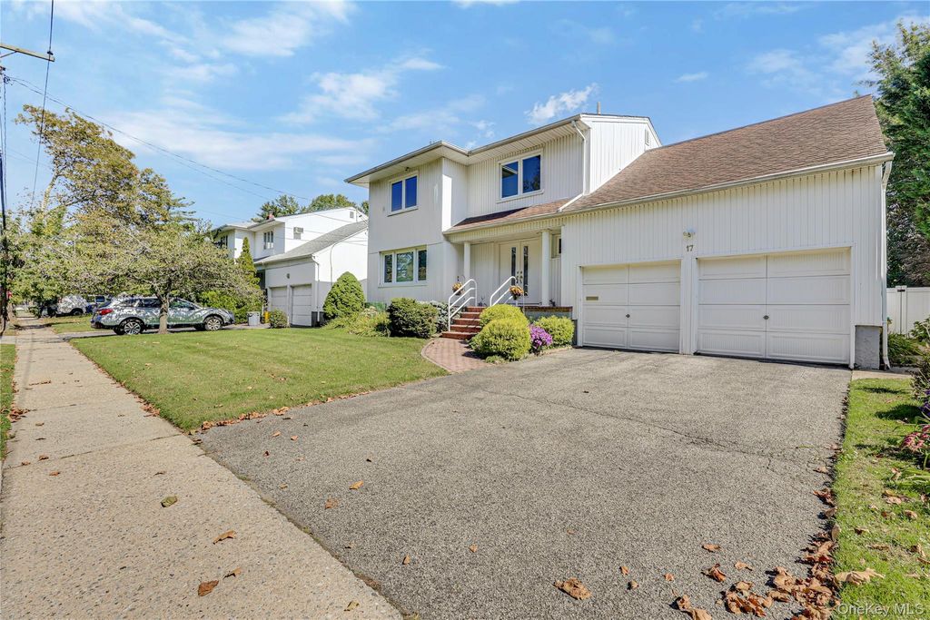 17 Lafayette Drive, Woodmere, NY 11598 — photo 3