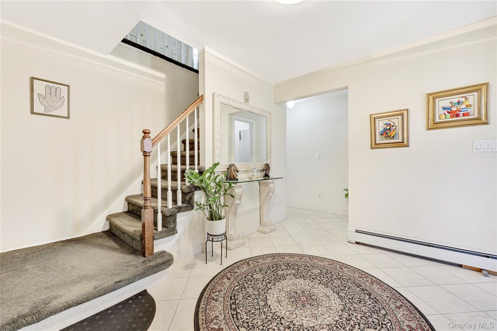 17 Lafayette Drive, Woodmere, NY 11598 — photo 5