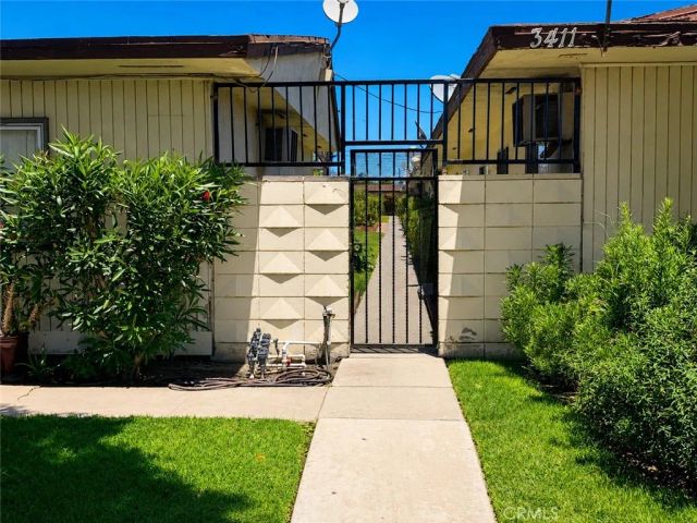 3411 W Orange 16, Anaheim, CA 92804