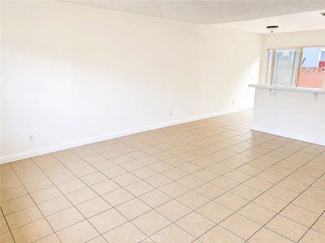 3411 W Orange 16, Anaheim, CA 92804