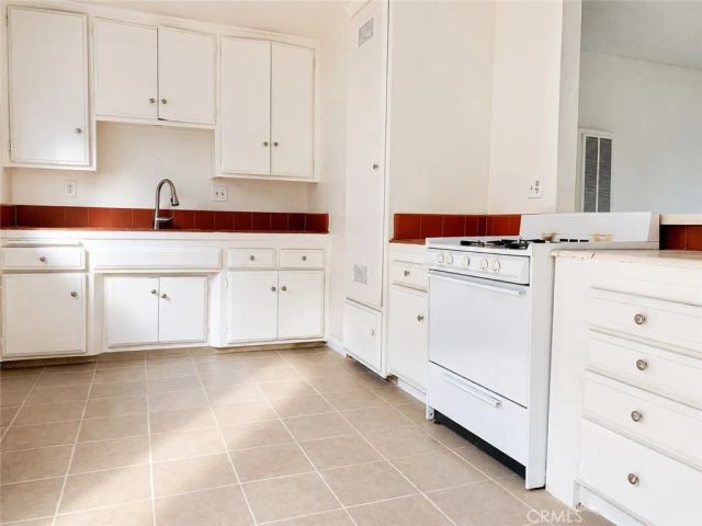 3411 W Orange 16, Anaheim, CA 92804
