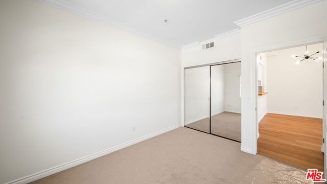 3328 OAKHURST Avenue 311, Los Angeles, CA 90034