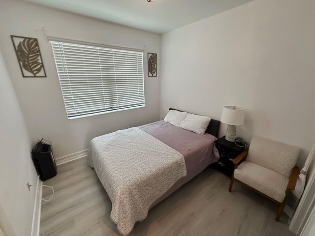 11736 SW 13th Court, Pembroke Pines, FL 33025