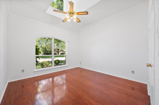 1132 Devonshire Drive, Desoto, TX 75115