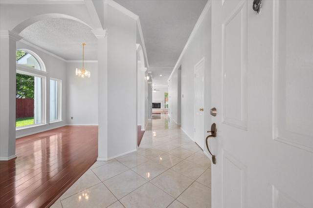 1132 Devonshire Drive, Desoto, TX 75115